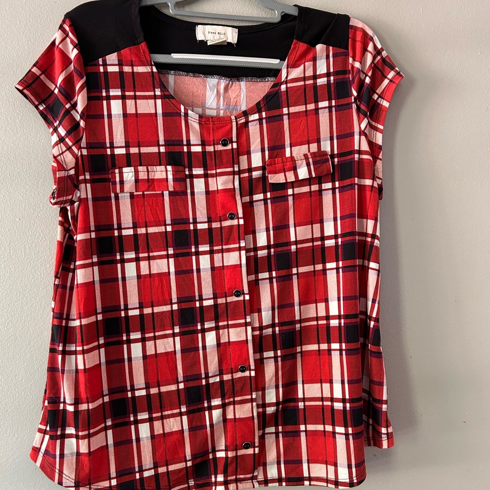 Diana belle women xl top red and black color